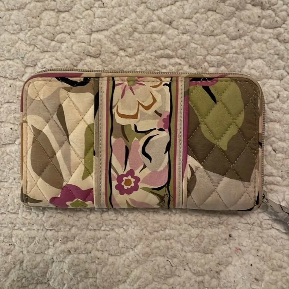 Vera Bradley Portobello Road collection purse and wallet​​ - Picture 8 of 11